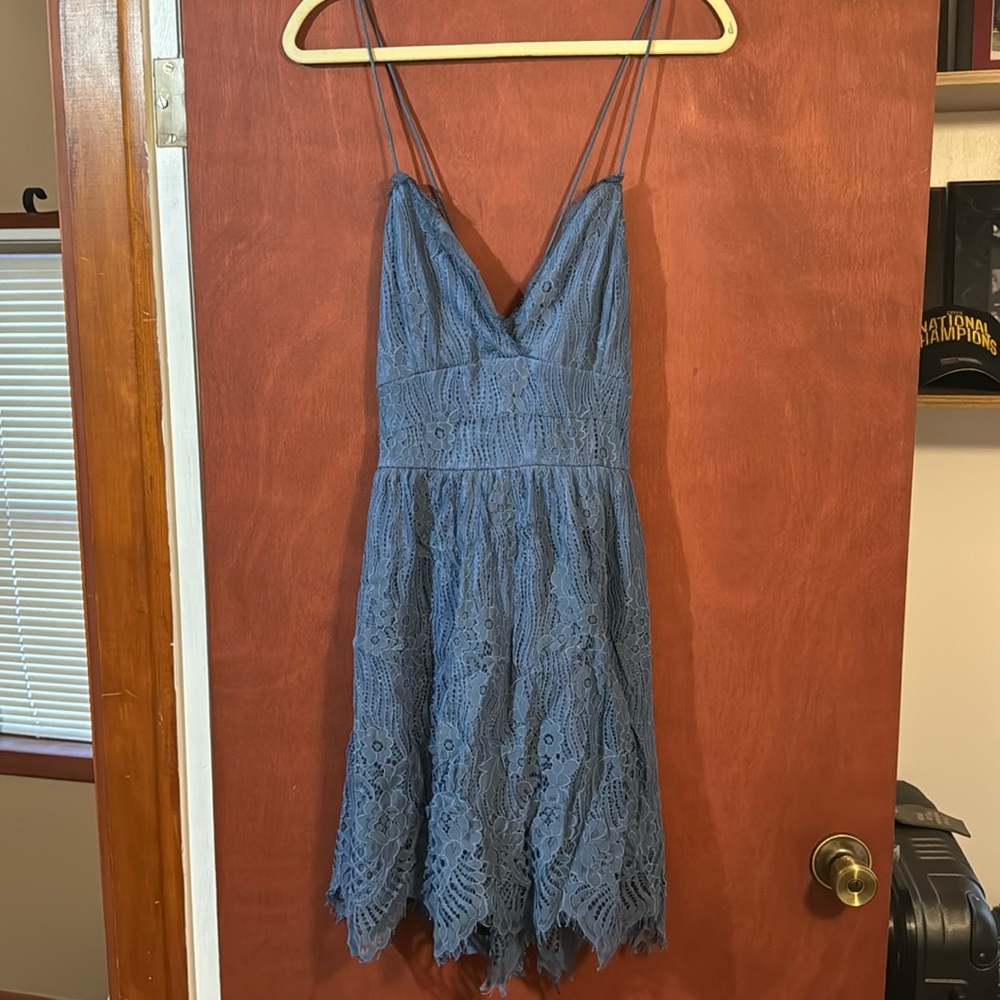 Absolutely beautiful dress